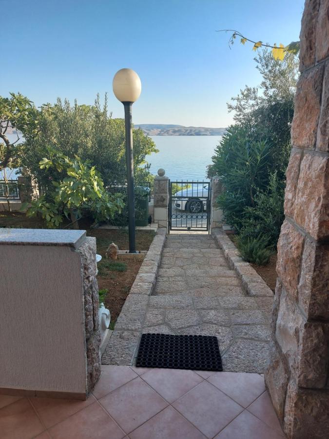 Apartman Grospic 2 Cesarica Esterno foto